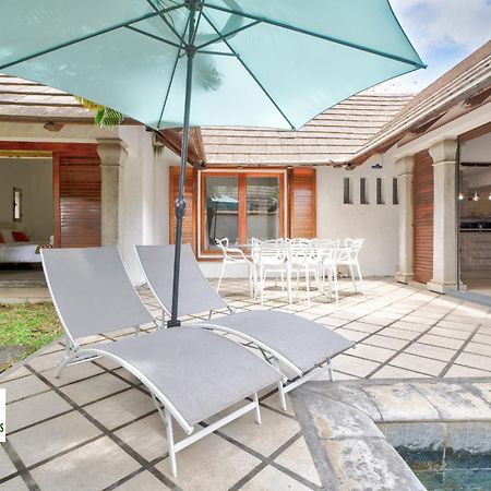 Oasis 1 Villa Tropicale グランベ エクステリア 写真