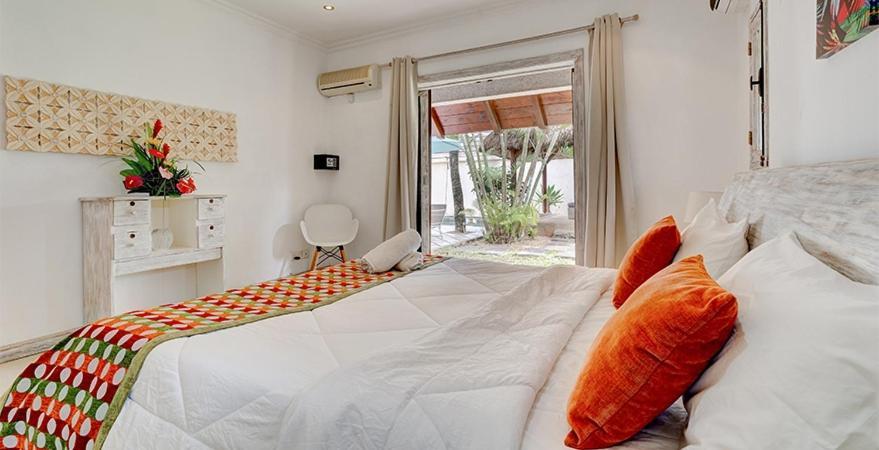 Oasis 1 Villa Tropicale グランベ エクステリア 写真